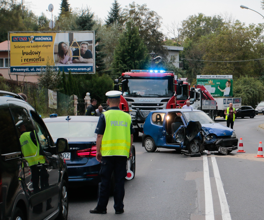 Groźne zdarzenie na obrzeżach Przemyśla [FOTO] - Zdjęcie główne