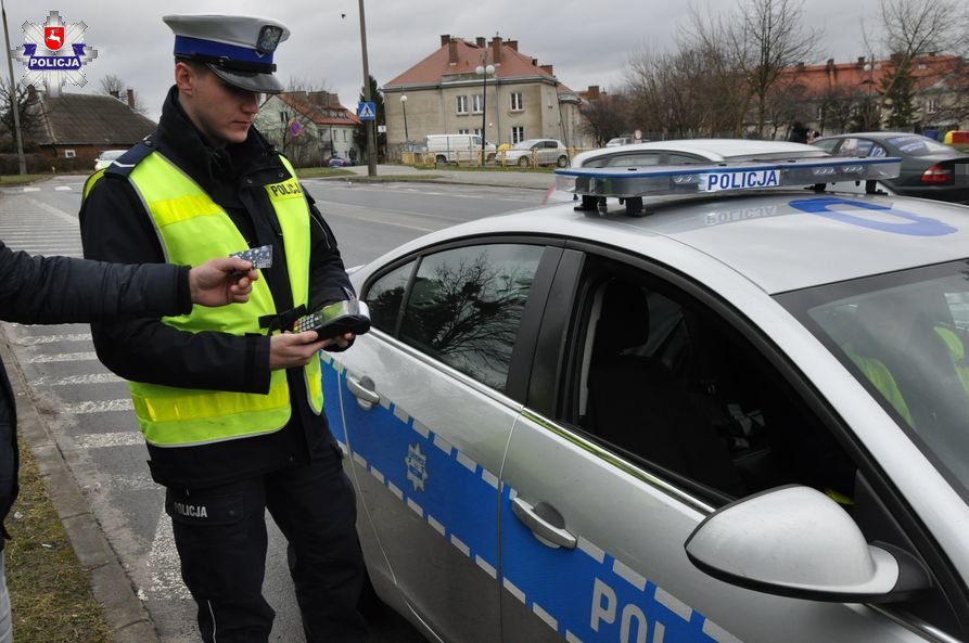 Zmiany w wysokości mandatów w ruchu drogowym. Znamy nowy taryfikator - Zdjęcie główne