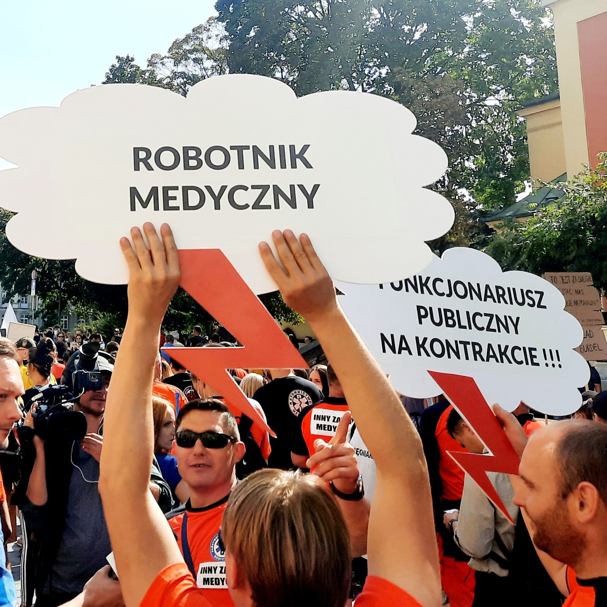 Podkarpaccy medycy protestowali w Warszawie! [ZDJĘCIA] - Zdjęcie główne