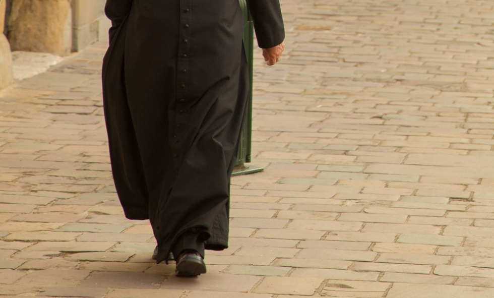 Proboszcz ukradł prezerwatywy z Biedronki? Został zwolniony z obowiązków duszpasterskich - Zdjęcie główne