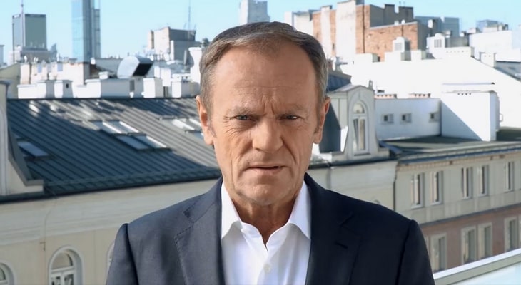 Donald Tusk wzywa "do obrony Polski europejskiej". Protesty w całym kraju, także w Rzeszowie - Zdjęcie główne