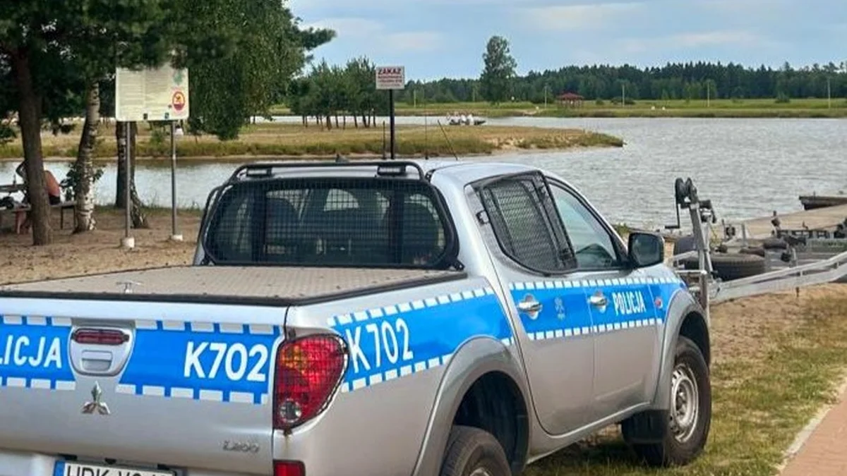 59-letni mieszkaniec Rzeszowa utopił się na Żwirowni. W gminie Ulanów policja uratowała 54-latka - Zdjęcie główne