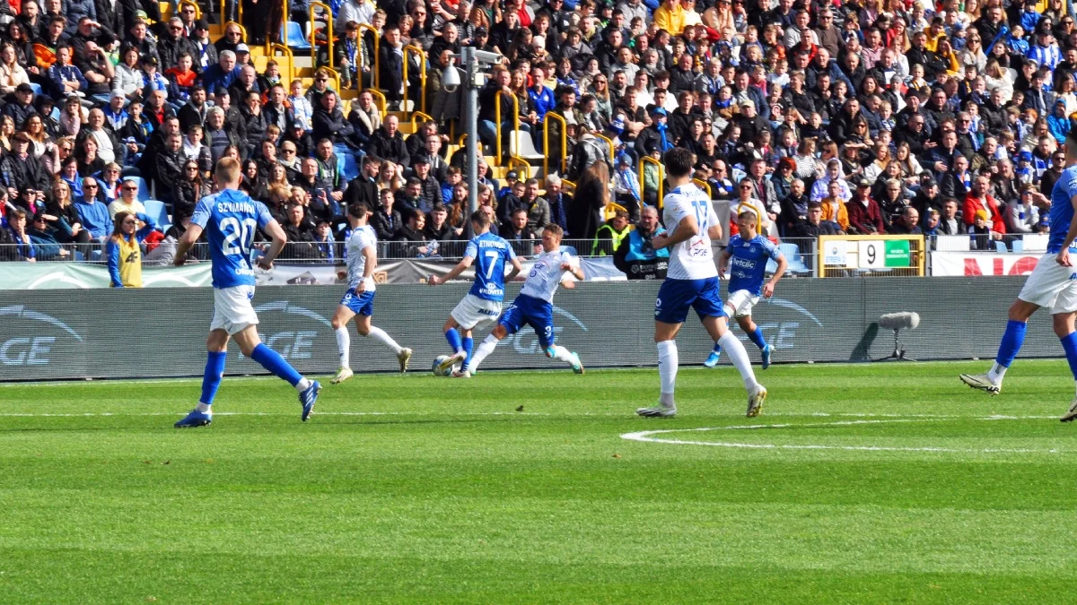 PKO BP Ekstraklasa: Stal Mielec z kolejnymi punktami! Osłabiony Ruch Chorzów nie dał rady przy Solskiego [ZDJĘCIA, WIDEO] - Zdjęcie główne