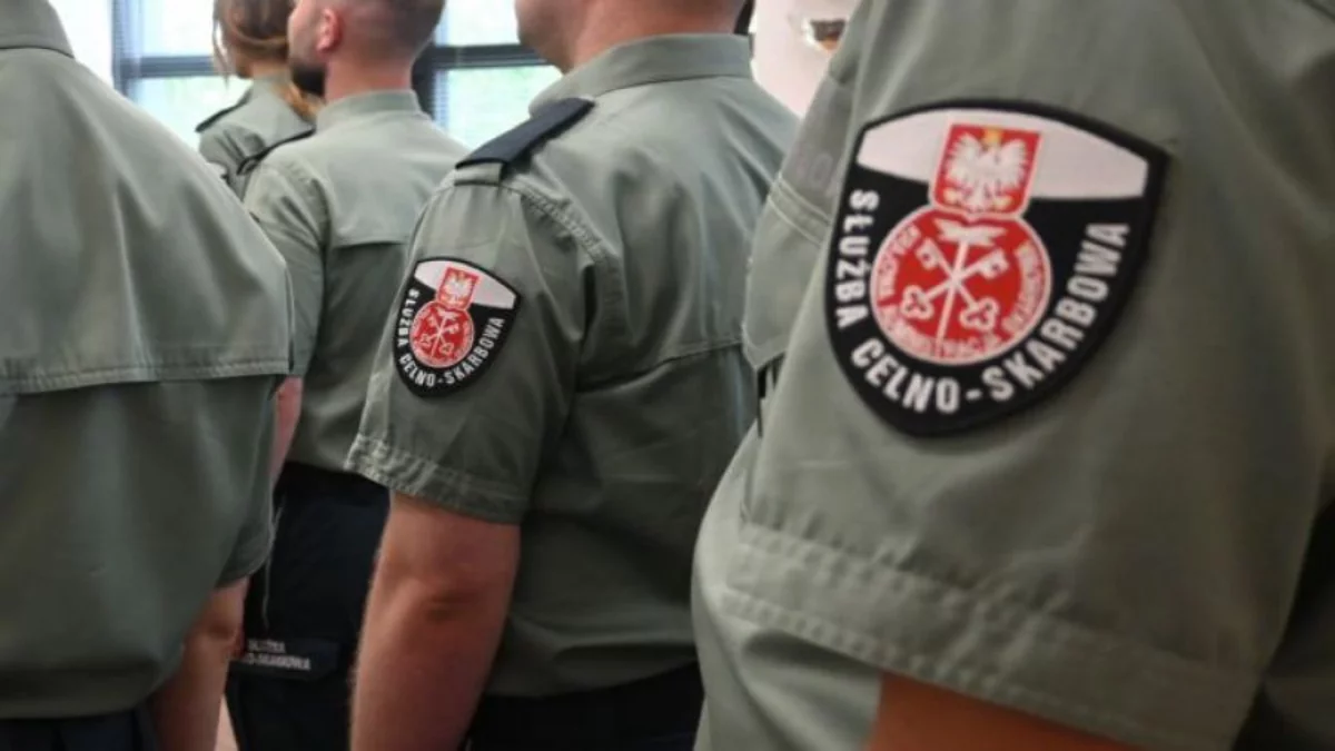 Podkarpacka KAS rekrutuje. Ile płacą? - Zdjęcie główne