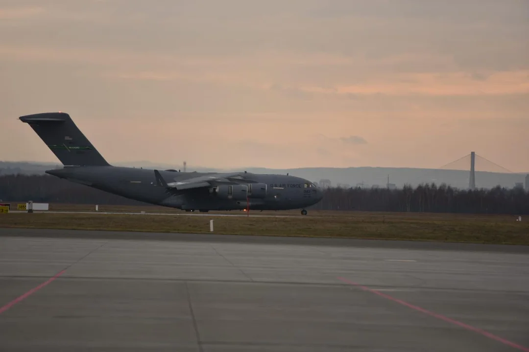 Trwa nieustanne wzmacnianie wschodniej ścianki NATO. W Jasionce spory ruch samolotów