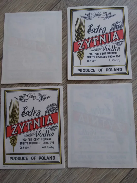 Zestaw starych etykiet przedmiotów naklejek z PRL wódka - cena: 27,48 zł. Oferta: https://www.olx.pl/d/oferta/zestaw-starych-etykiet-przedmiotow-naklejek-z-prl-wodka-czysta-zytnia-CID767-IDN9YZU.html