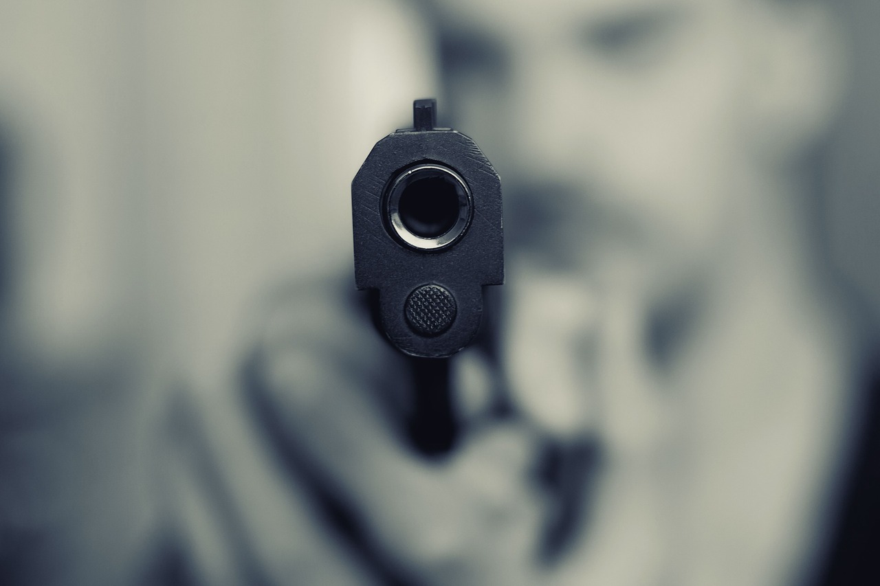 Strzelał do policjanta! Obława na napastnika! - Zdjęcie główne