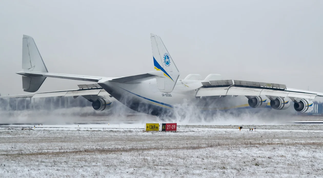 Antonov An-225 Mrija wkrótce ponownie w Rzeszowie - Jasionce. O której można spodziewać się lądowania? [ZDJĘCIA, WIDEO] - Zdjęcie główne