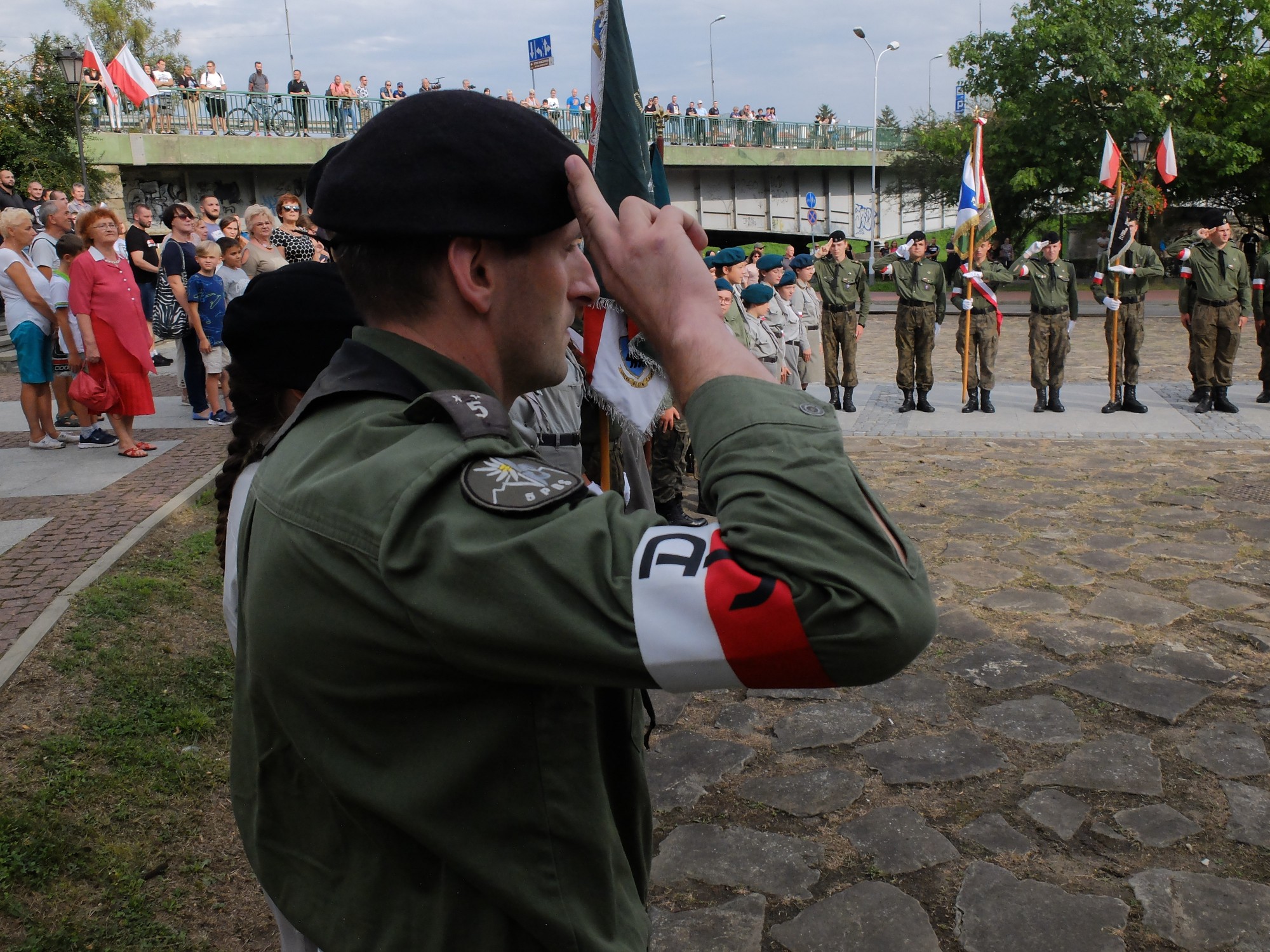 Zobacz, jak przemyślanie uczcili obrońców Warszawy [FOTO] - Zdjęcie główne