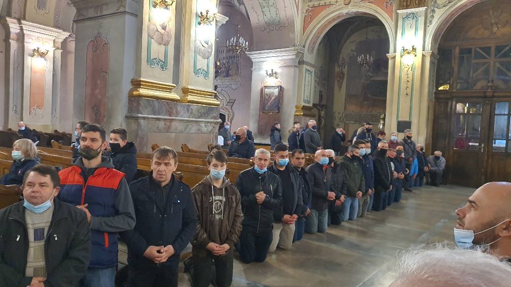 Męski Różaniec w Przemyślu ma dwa lata.