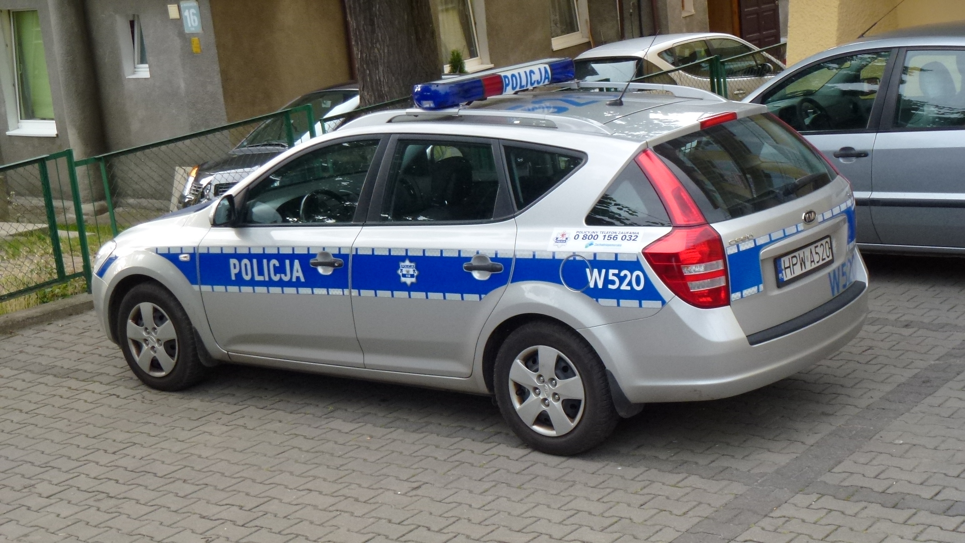 Recydywista pobił policjanta - Zdjęcie główne