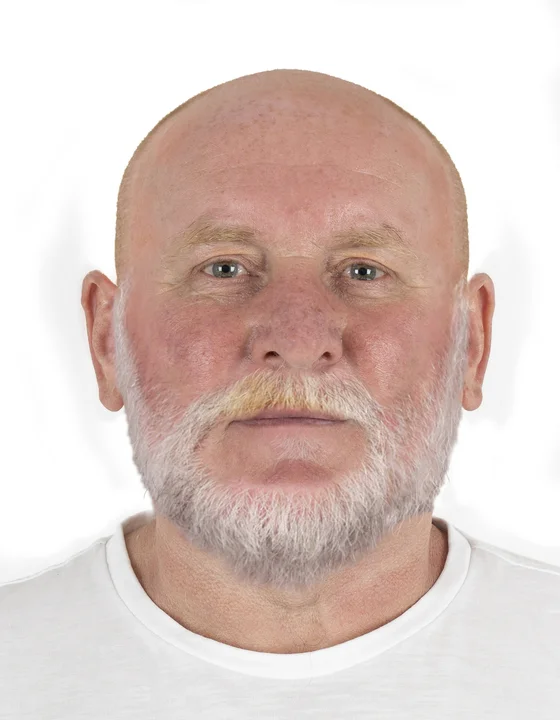 Zobacz jak może teraz wyglądać Jacek Jaworek. Przewijaj slajdy.