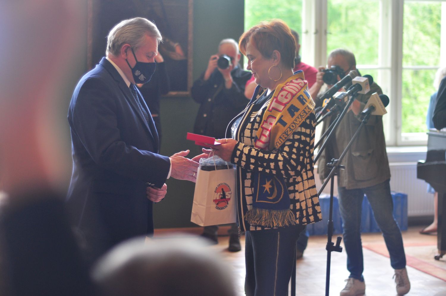 Wizyta ministra kultury Piotra Glińskiego w Tarnobrzegu ma związek z zakupem przez samorząd Kolekcji Dzikowskiej.
