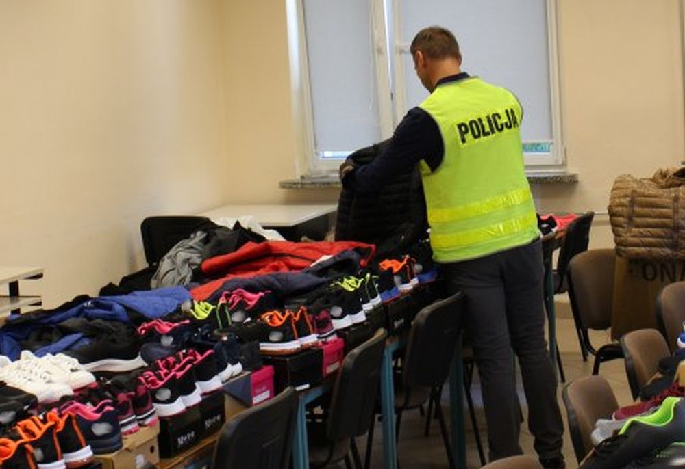 Handlarz podróbkami zatrzymany - Zdjęcie główne