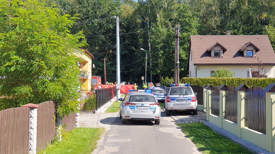 MAKABRYCZNY wypadek na trasie Rajdu Śląska! Nie żyje pilotka  - Zdjęcie główne