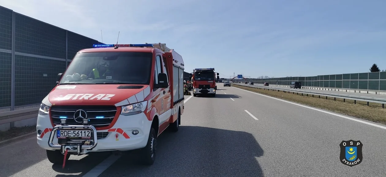Śmierć na A4! Motocyklistka uderzyła w bariery!