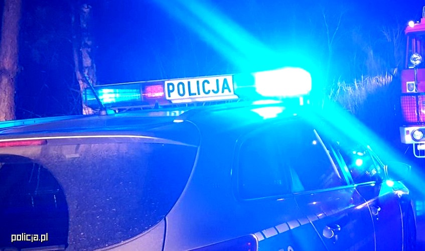 Spowodował wypadek, zostawił rannych, swoje BMW i uciekł. Gdzie go znaleźli? - Zdjęcie główne