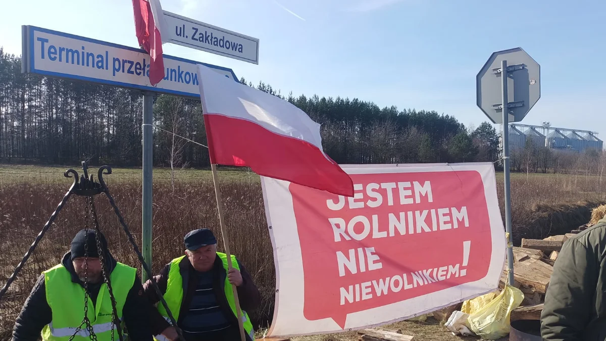 Protest rolników 2024: Terminal LHS w Durdach już nie jest zablokowany. Firma straszy rolników pozwem o odszkodowanie - Zdjęcie główne