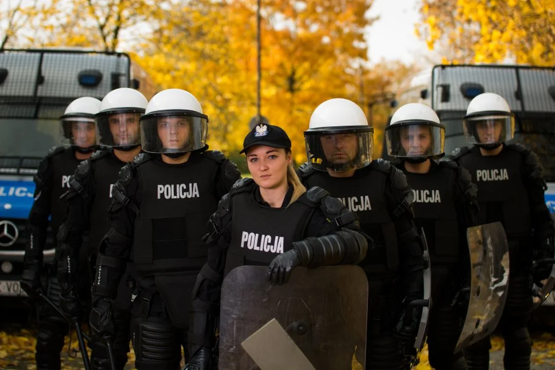 Przez urząd pracy szukają policjantów i lekarzy. Sprawdź nowe oferty pracy w Mielcu, Rzeszowie, Tarnobrzegu oraz Kolbuszowej - Zdjęcie główne