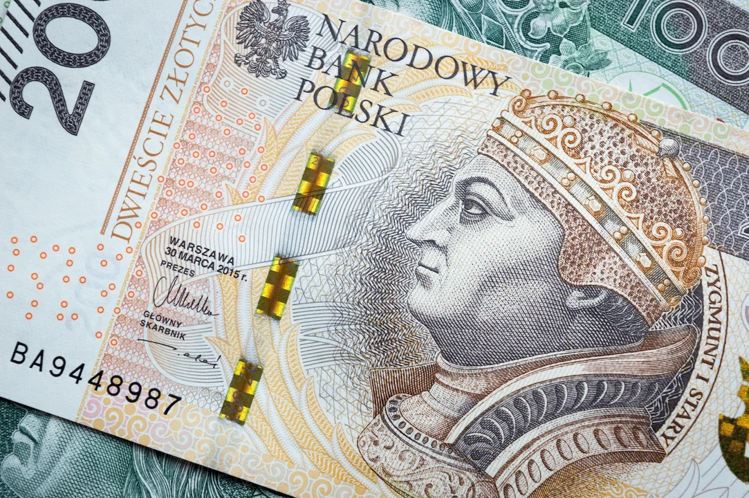 1,6 mln złotych na nagrody dla urzędników miejskich w Stalowej Woli. Kto dostał najwięcej? - Zdjęcie główne