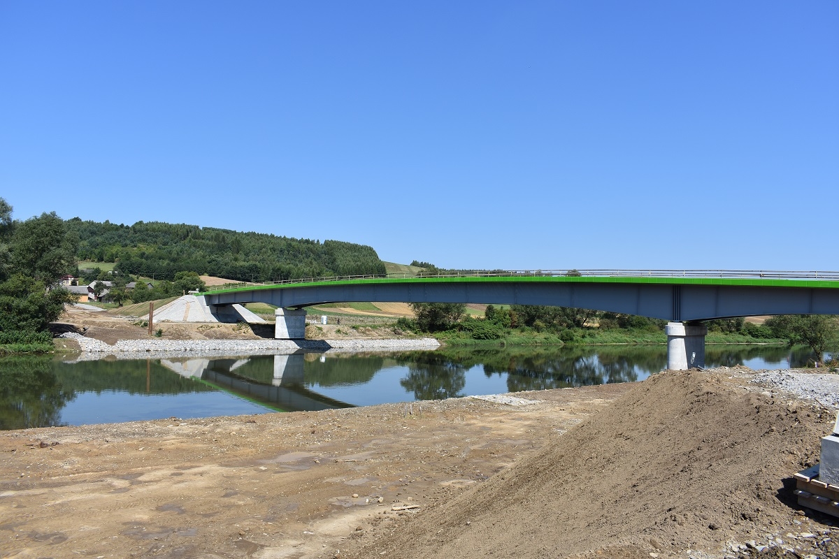 Coraz bliżej końca budowy mostu w Sielnic koło Dubiecka - Zdjęcie główne