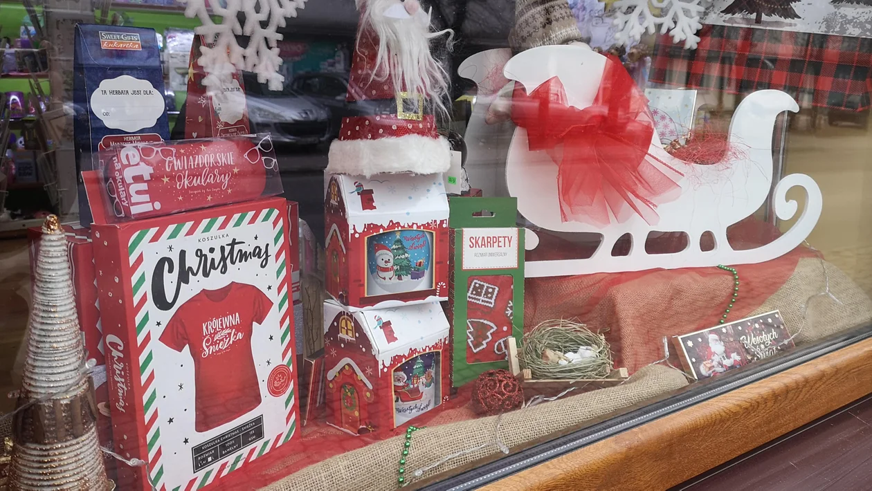 Świąteczne witryny sklepów w Kolbuszowej