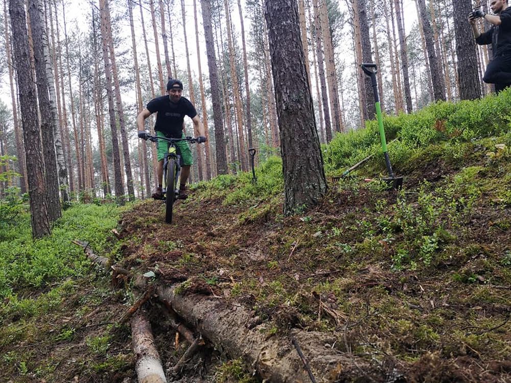 Przygotuj się na rowerowe szaleństwo koło Mielca - Zdjęcie główne