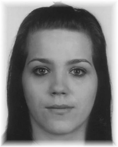 BAŁDYGA MAGDALENA, urodzona 17.10.1990 w Katowicach. Poszukiwana za kradzież z włamaniem przez KMP Katowice, ul. Lompy 19  telefon: 47 851 1444 email: dyzurnykwp@ka.policja.gov.pl.