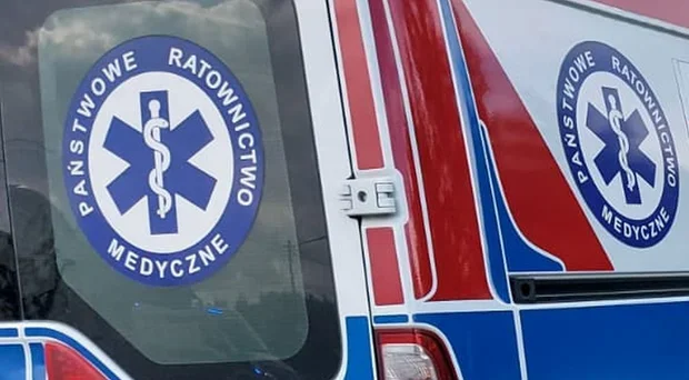 Trzy tragiczne zdarzenia na Podkarpaciu! Człowiek w rzece, zderzenie busa z samochodem ciężarowym i czołowe uderzenie w drzewo! - Zdjęcie główne