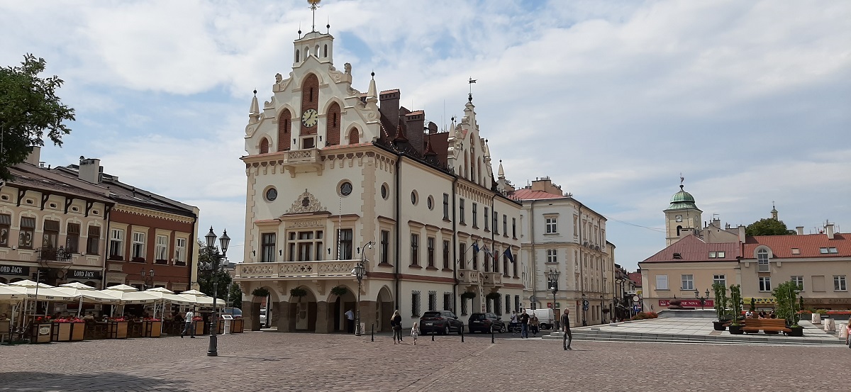 Znamy budżet Rzeszowa na 2021 rok! Jakich inwestycji będzie najwięcej? - Zdjęcie główne