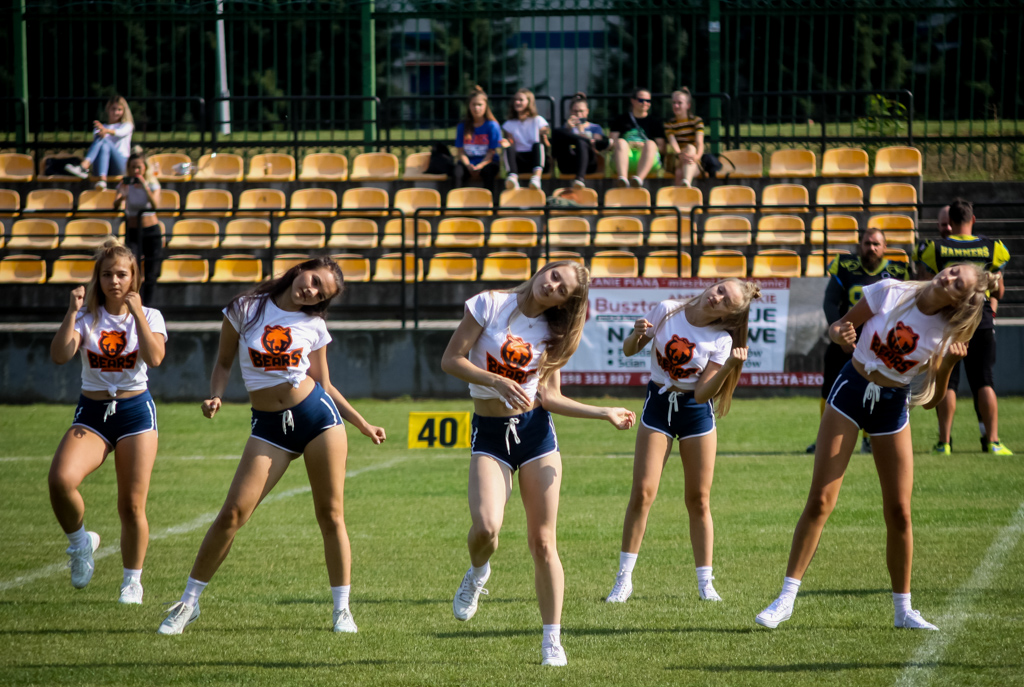 Wielki powrót tancerek z Przemyśl Bears Cheerleaders [FOTO] - Zdjęcie główne