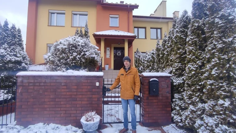 Małżeństwo z Sanoka czeka na swój dom już drugi rok. Kiedy to się skończy?