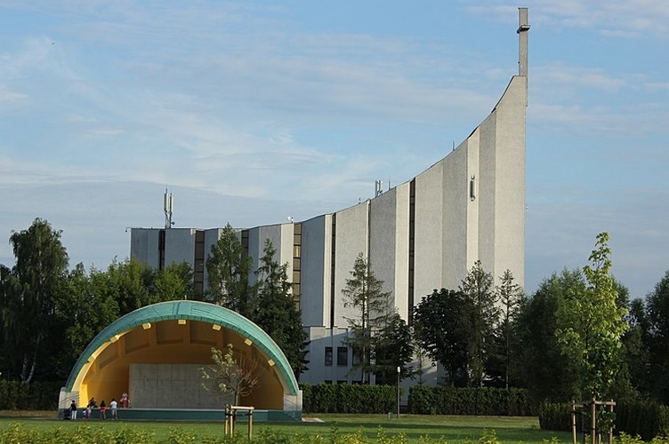 Szósty pomnik Jana Pawła II stanie w Rzeszowie [ANKIETA] - Zdjęcie główne