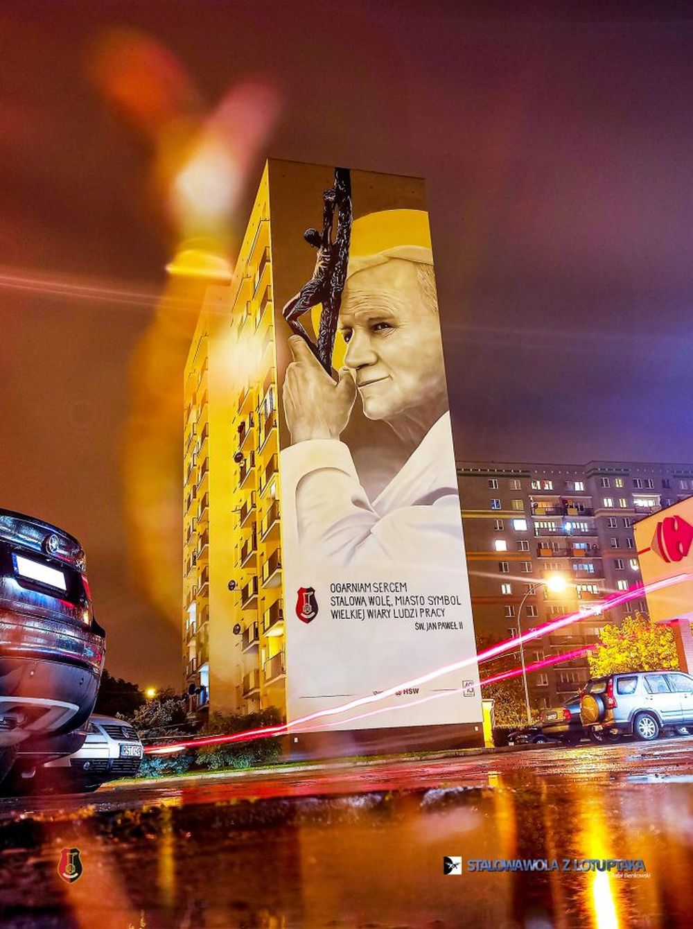 Gigantyczny mural Jana Pawła II w Stalowej Woli [VIDEO] - Zdjęcie główne