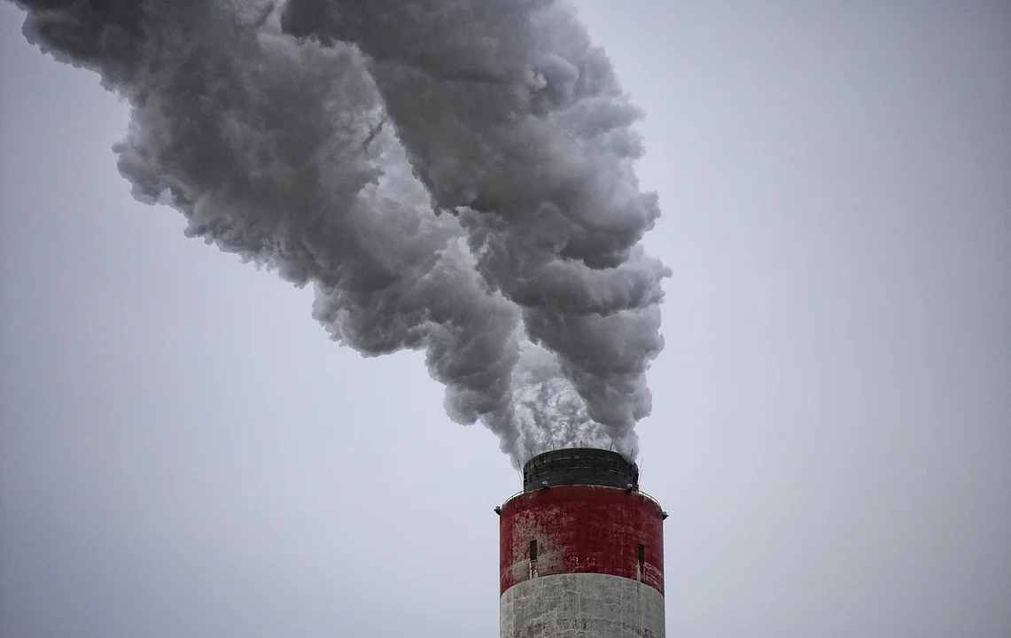 Alert smogowy dla mieszkańców Rzeszowa, Tarnobrzega i powiatu tarnobrzeskiego! - Zdjęcie główne