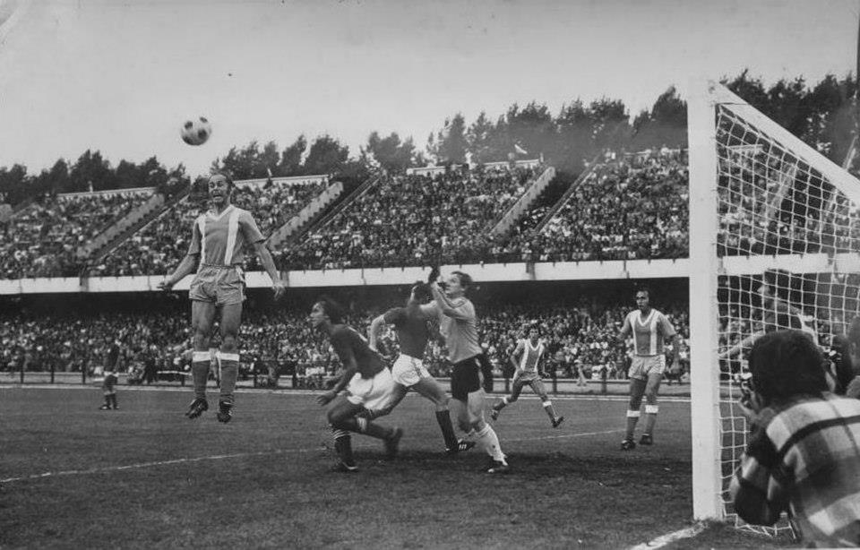 Mecz Stal Mielec - Wisła Kraków - 2 sierpnia 1975 rok.