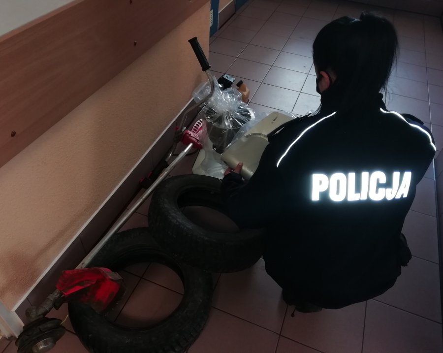 24-latek zaatakował kolegę siekierą podczas libacji. Był poszukiwany [FOTO] - Zdjęcie główne