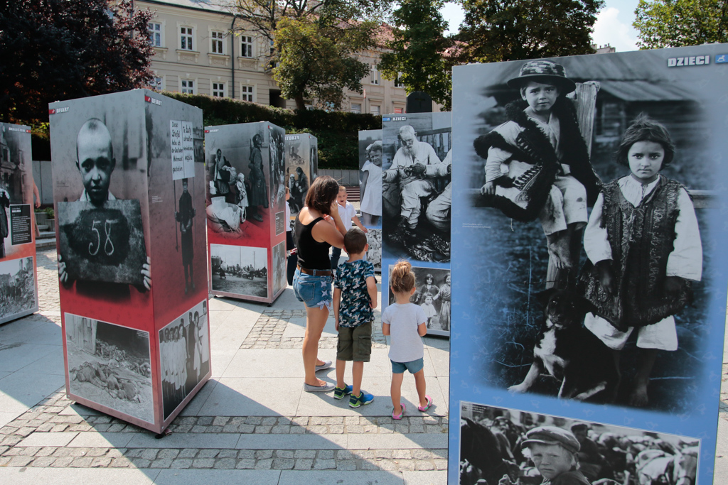 O bólu, jaki dotknął nas, Polaków [FOTO] - Zdjęcie główne