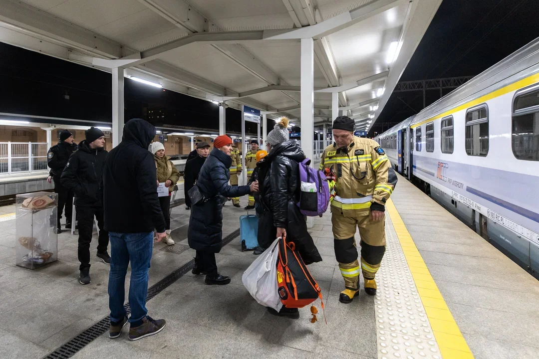 Chcesz pomóc uchodźcom z Ukrainy? Rzeszów cały czas czeka na wolontariuszy - Zdjęcie główne