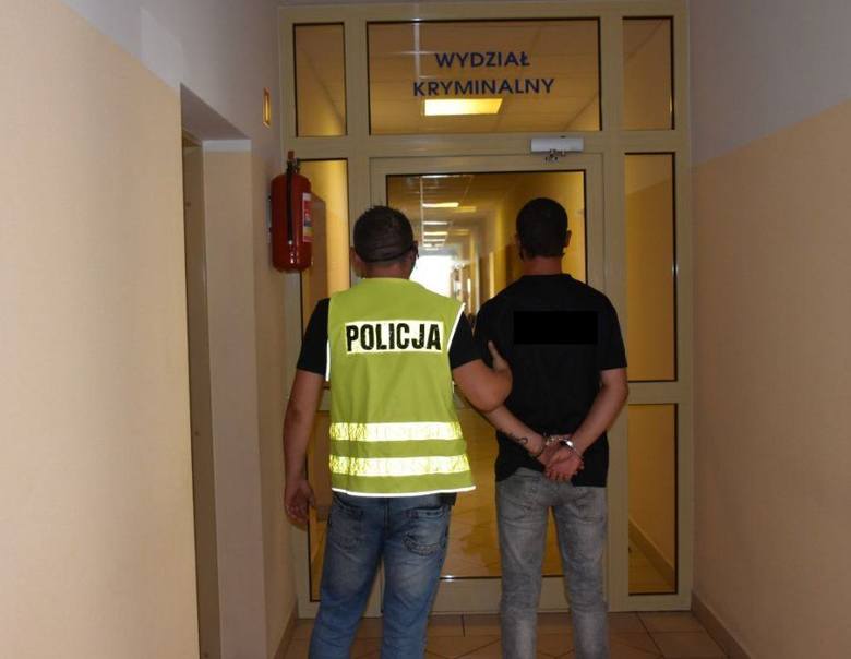 Groził nożem ekspedientom - Zdjęcie główne