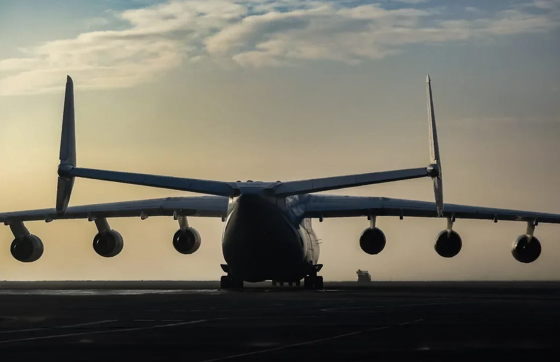 Gigantyczny Antonov An-225 Mrija był uziemiony na rzeszowskim lotnisku. Awaria została usunięta [ZDJĘCIA, WIDEO] - Zdjęcie główne