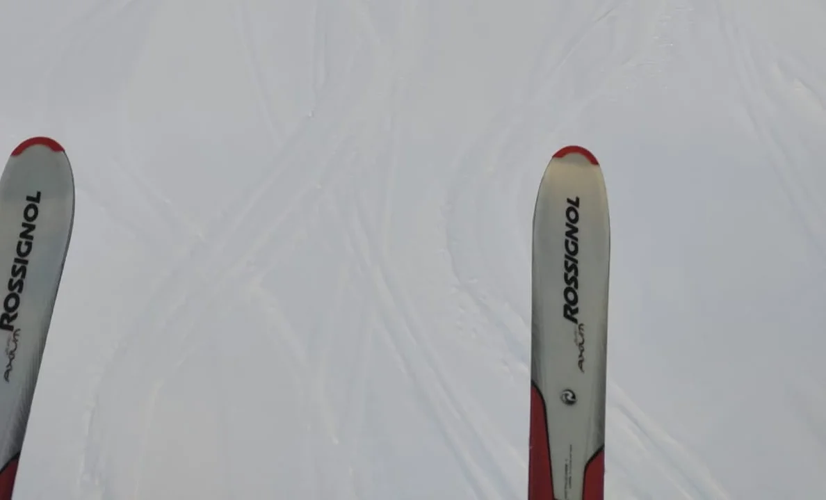 Ratownikowi Górskiego Ochotniczego Pogotowia Ratunkowego w Bieszczadach skradziono narty - Zdjęcie główne