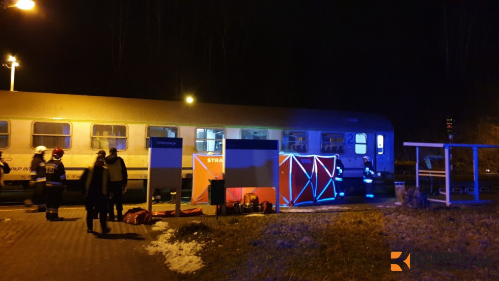 50-latek zginął pod kołami pociągu [FOTO VIDEO] - Zdjęcie główne