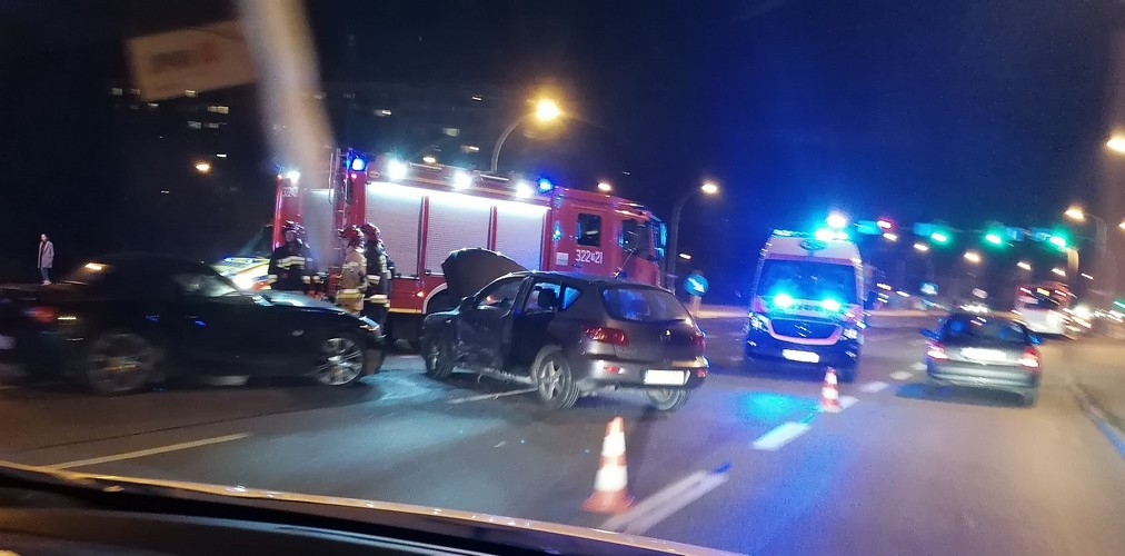 Utrudnienia na Powstańców Warszawy i Rejtana w Rzeszowie [FOTO] - Zdjęcie główne