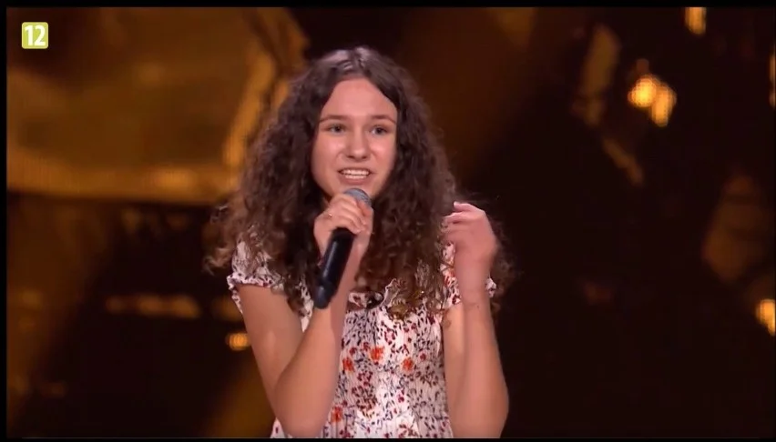 Martyna Gregorczyk z Tarnobrzega pokazała swój magiczny głos w The Voice Kids TVP [ZDJĘCIA, WIDEO] - Zdjęcie główne