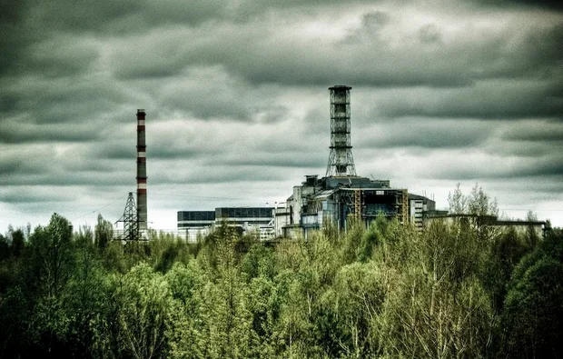 Rosjanie wycofują się z terenu elektrowni atomowej w Czarnobylu! - Zdjęcie główne