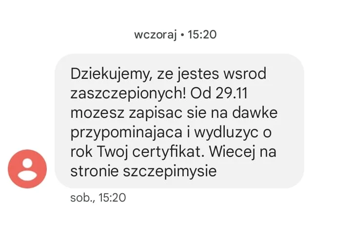 Ministerstwo Zdrowia wysyła SMS-y z datą możliwości przyjęcia trzeciej dawki - Zdjęcie główne