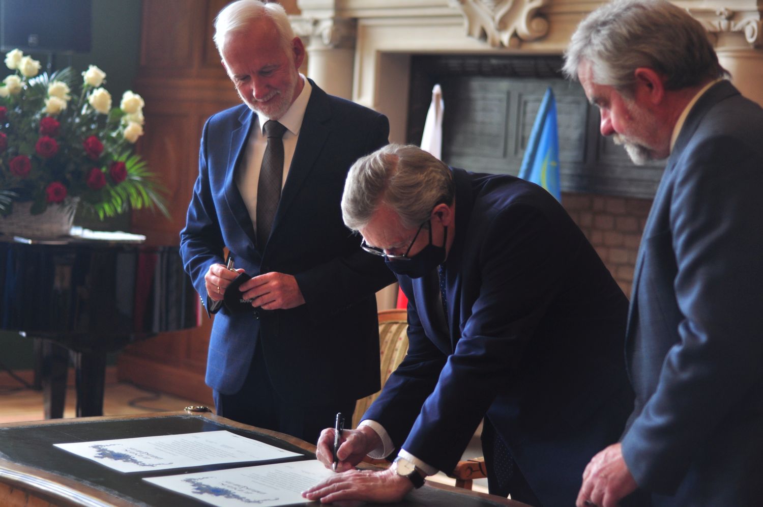 Wizyta ministra kultury Piotra Glińskiego w Tarnobrzegu ma związek z zakupem przez samorząd Kolekcji Dzikowskiej.