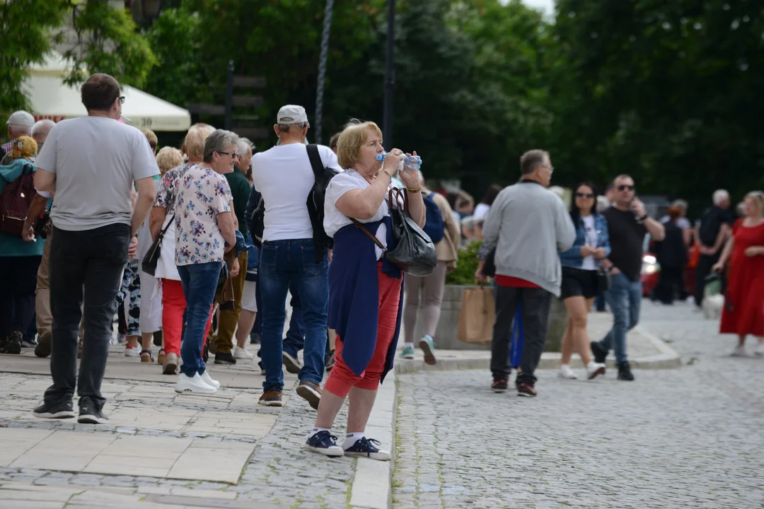 Sandomierz oblegany przez turystów. Wyjątkowa Noc Muzeów [ZDJĘCIA] - Zdjęcie główne