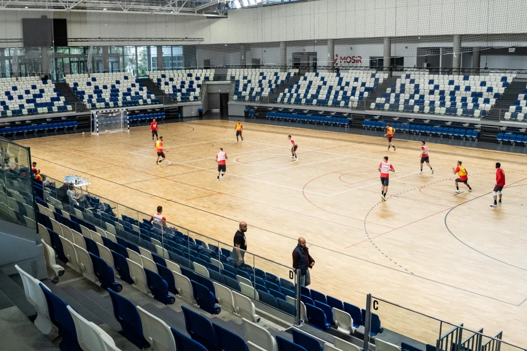 Reprezentacja Polski w futsalu już trenuje w hali MOSiR w Mielcu. Mecz z Belgią - 6 października [ZDJĘCIA] - Zdjęcie główne